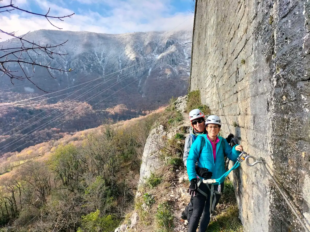 Via Ferrata hiver dans le Jura