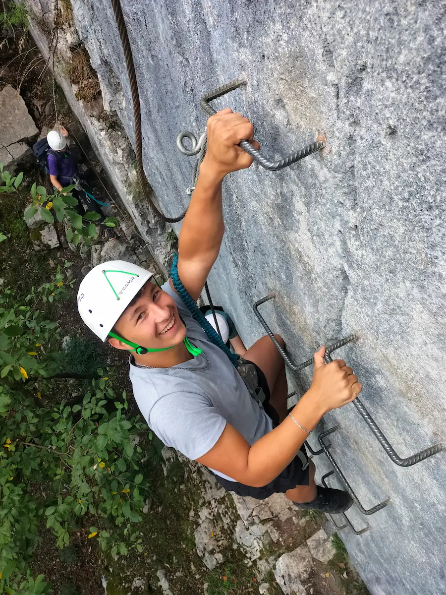 Via Ferrata hiver dans le Jura